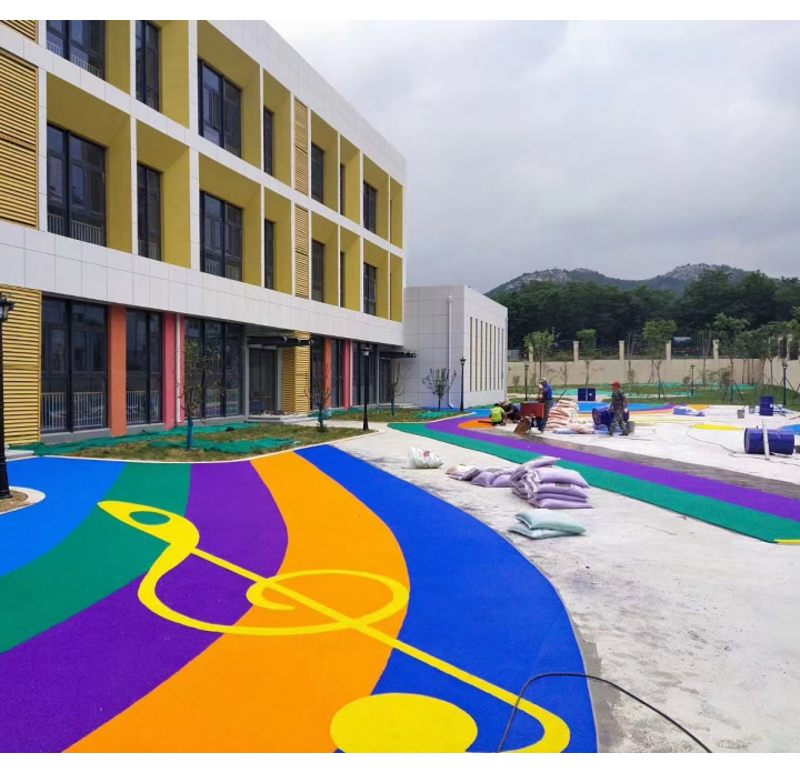 塑胶场地施工实景图2